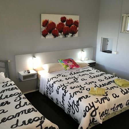 Plantation Retro Motel Tyndale Zewnętrze zdjęcie